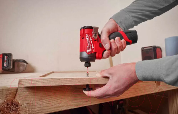 Изображение товара Аккумуляторный шуруповерт Milwaukee M12 FID2-202X / 4933479877