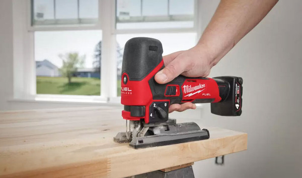 Изображение товара Электролобзик Milwaukee M12 FJS-422X / 4933493348