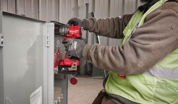 Изображение товара Аккумуляторная дрель-шуруповерт Milwaukee M18 ONEDD3-0X Fuel One-Key / 4933492799