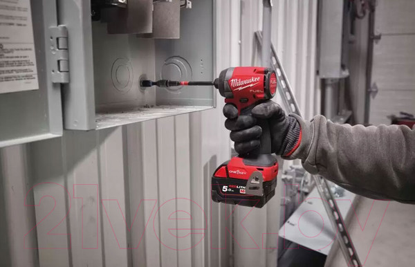 Изображение товара Аккумуляторный шуруповерт Milwaukee M18 ONEID3-502X Fuel One-Key / 4933492804