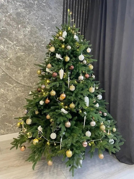 Изображение товара Ель искусственная National Tree Company Рождественская Премиум / РД/ПР-180 (180см)