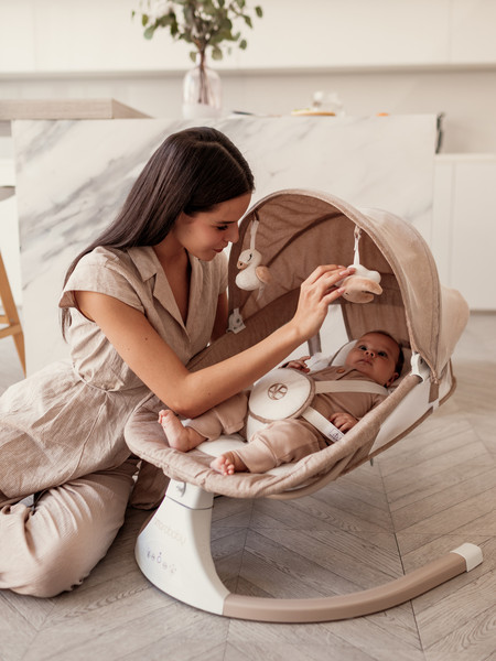 Изображение товара Детский шезлонг Amarobaby Lucky Swing / AB23-22LUCKY/03 (бежевый)