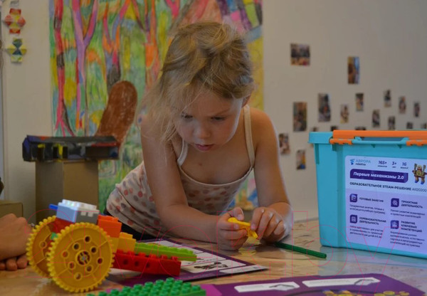 Изображение товара Конструктор программируемый Аврора Robotics Первые механизмы 2.0 AR20200