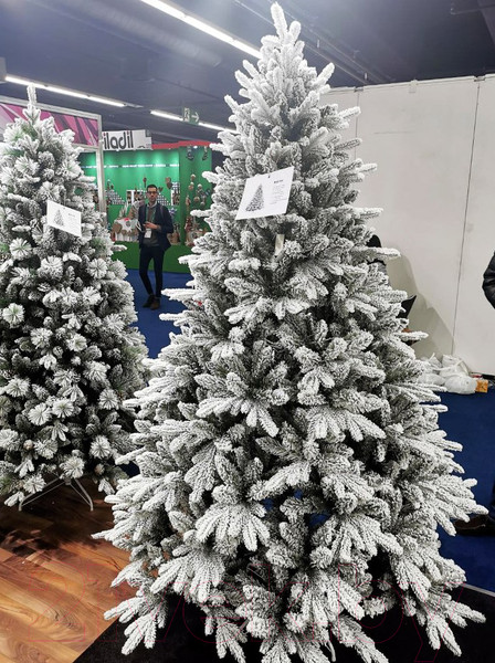 Изображение товара Ель искусственная GreenTerra Альберта (2.7м)