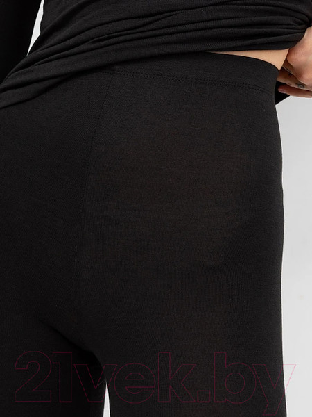 Изображение товара Комплект термобелья Mark Formelle 692432 (р.164/170-100-106, черный)