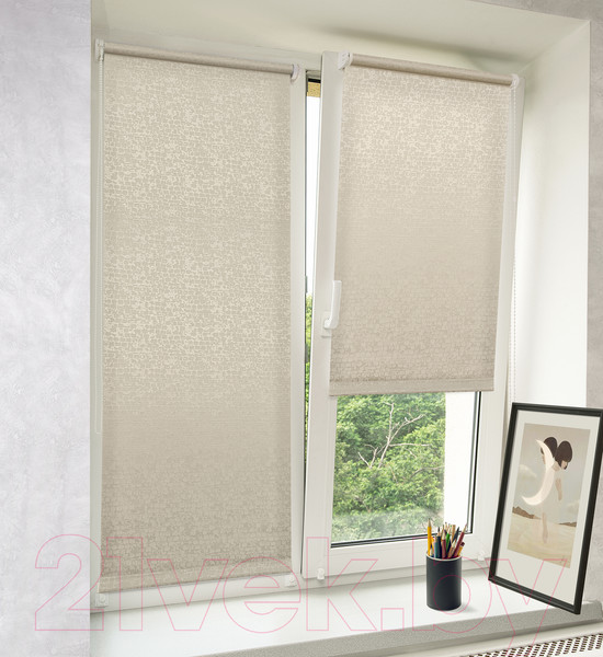 Изображение товара Рулонная штора Delfa Сантайм Альба СРШ-01М 8281 (43x170, песок)
