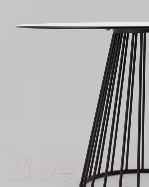 Изображение товара Обеденный стол Stool Group Ливерпуль 120x120 (стекло/ножки черные)