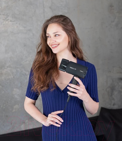 Изображение товара Компактный фен Scarlett SC-HD70I37 (черный)