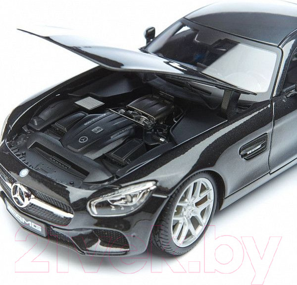 Изображение товара Масштабная модель автомобиля Maisto Mercedes-AMG GT / 31398 (черный)