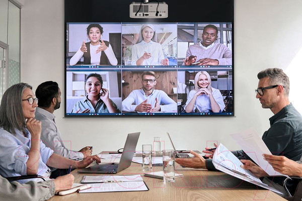 Изображение товара Проектор Optoma ZH450ST