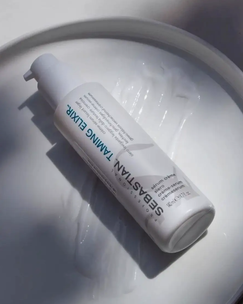 Изображение товара Сыворотка для укладки волос Sebastian Flow Taming Elixir Разглаживающая для горячей укладки (150мл)