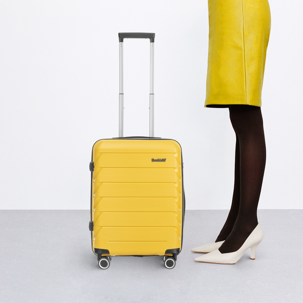 Изображение товара Чемодан на колесах DoubleW YF-PP02 (S, желтый)