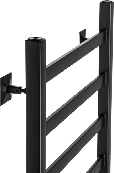 Изображение товара Полотенцесушитель водяной Ростела Экспи Квадро V 30 40x120/9 (1/2", черный)