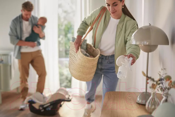 Изображение товара Набор для грудного вскармливания Philips AVENT Natural Motion с бутылочкой для кормления / SCD210/03