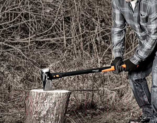 Изображение товара Топор Fiskars 1020220