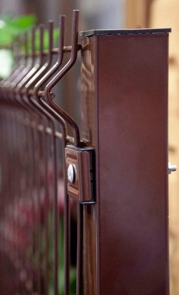 Изображение товара 3D панель заборная Белзабор Medium RAL 8017 GL 2030x2500мм