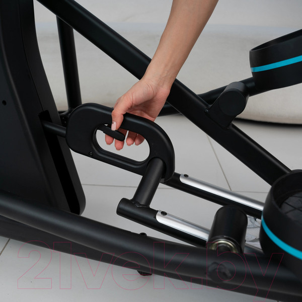 Изображение товара Эллиптический тренажер Oxygen Fitness Phantom M LCD