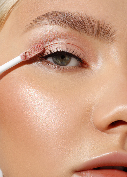 Изображение товара Тени для век LUXVISAGE Satin Nude Super Stay Жидкие тон 202 (3.5г)