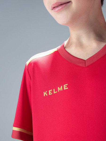 Изображение товара Футбольная форма Kelme Football Suit / 8351ZB3158-667 (р.120, красный)