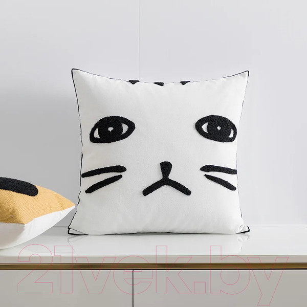 Изображение товара Чехол на подушку Swed house Tillvaxt 34.35.4616 (50x50, белый/черный)