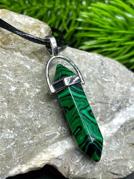 Изображение товара Кулон Wolves Малахит 2008