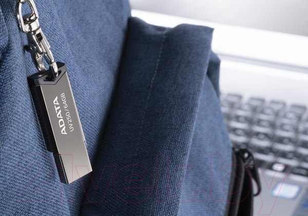 Изображение товара USB flash накопитель A-data UV250 16GB (AUV250-16G-RBK)