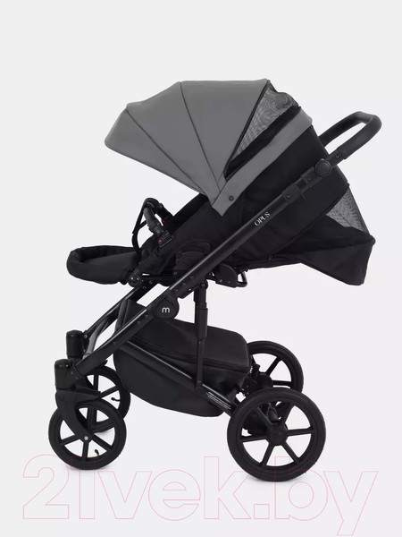 Изображение товара Детская универсальная коляска MOWbaby Opus 3 в 1 (Classic Grey)