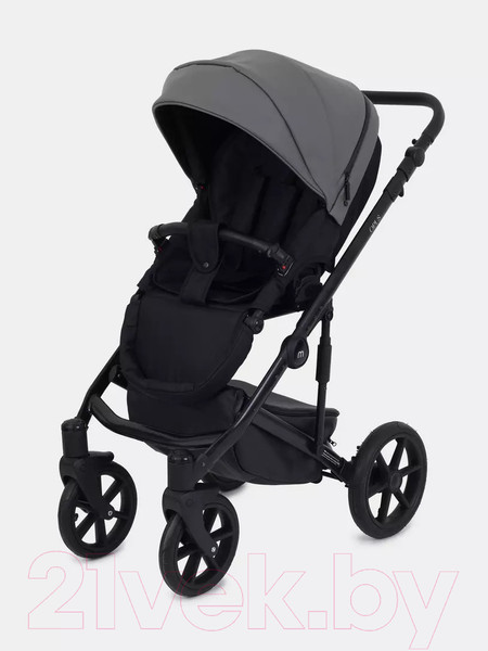 Изображение товара Детская универсальная коляска MOWbaby Opus 3 в 1 (Classic Grey)
