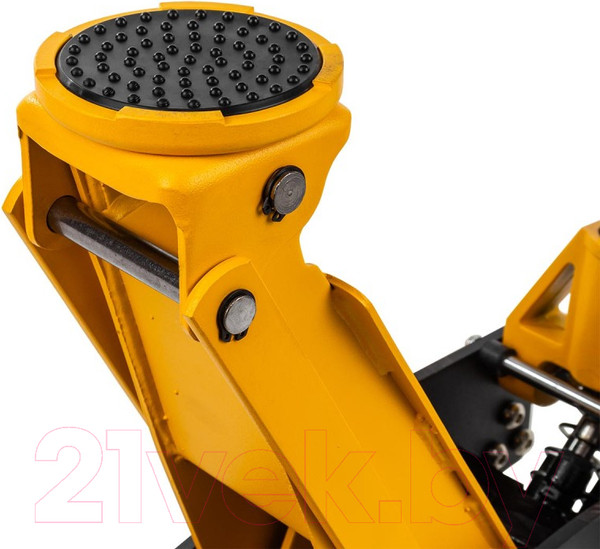 Изображение товара Подкатной домкрат JCB TH31501 (1.5т)