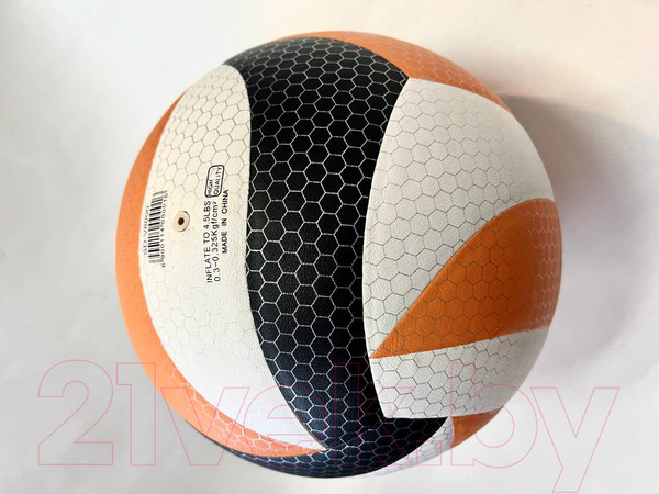 Изображение товара Мяч волейбольный Gold Cup VV-18 (белый/черный/оранжевый)