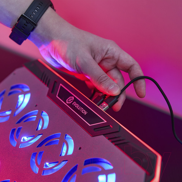 Изображение товара Подставка для ноутбука Evolution LCS-06 RGB с активным охлаждением
