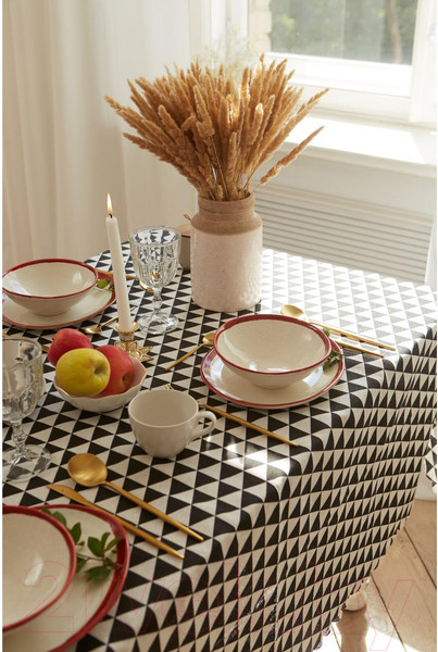 Изображение товара Скатерть Доляна Треугольники 145x145 / 5985633