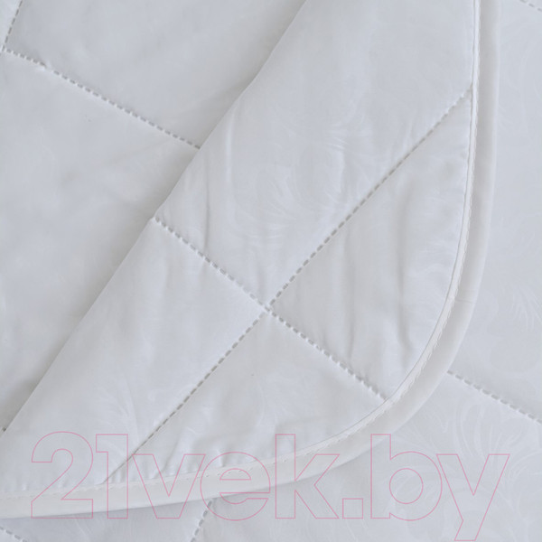 Изображение товара Одеяло VESTA 205x220 / 9660829 (файбер)