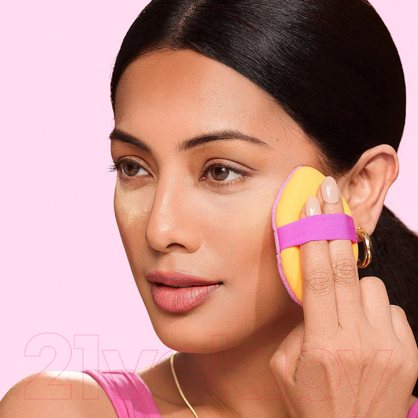 Изображение товара Пуховка для макияжа Real Techniques Miracle 2-in-1 Powder Puff / RT9000