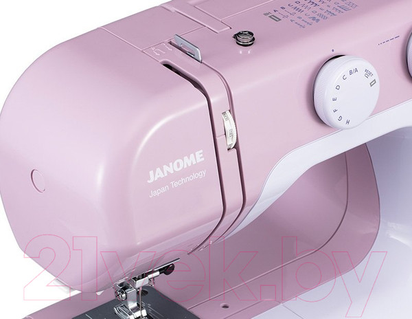Изображение товара Швейная машина Janome J590