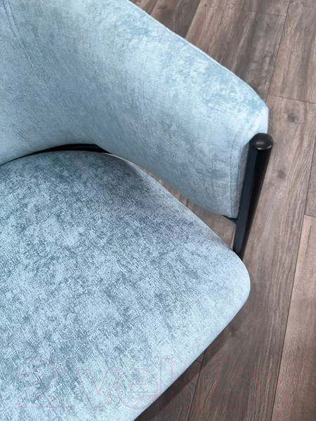 Изображение товара Стул M-City Дилл / 688М05707 (Rain 7 бриз велюр/черный каркас)