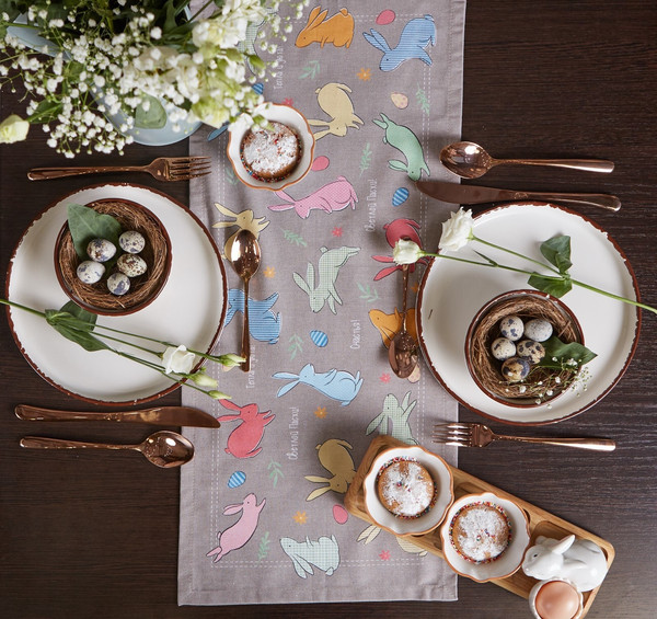 Изображение товара Дорожка на стол Этель Зайцы / 4682725 (30x70)