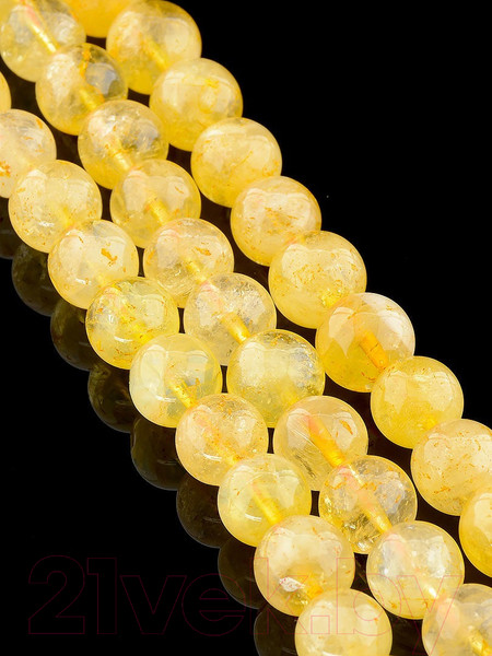 Изображение товара Браслет Wolves Красная нить с цитрином 41007