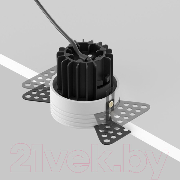 Изображение товара Точечный светильник Maytoni Round DL058-7W3K-TRS-B