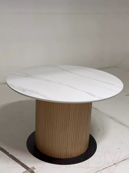 Изображение товара Обеденный стол M-City Mesa D120 / 630M05517 (белый мрамор M326/каркас дуб)