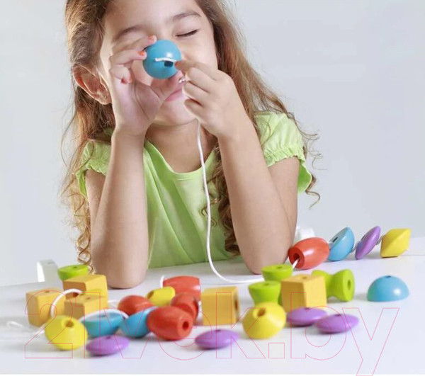 Изображение товара Развивающий игровой набор Plan Toys Собери бусы / 5353