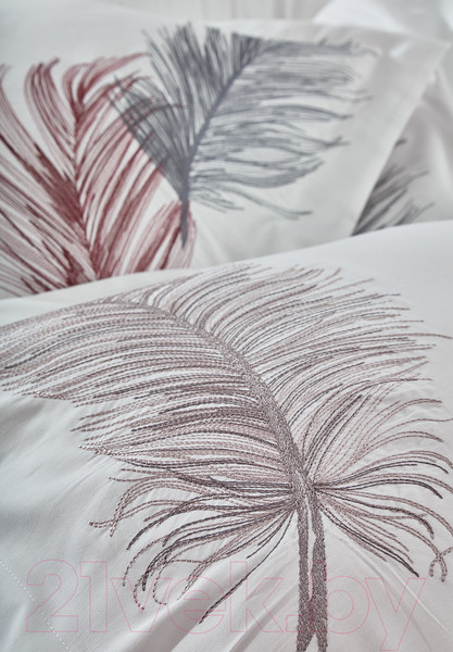 Изображение товара Комплект постельного белья Dantela Vita Iz с вышивкой 200x220 / 11562 (белый)