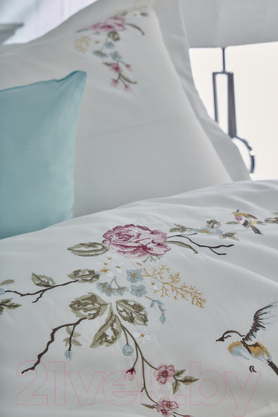 Изображение товара Комплект постельного белья Dantela Vita Ruya с вышивкой 200x220 / 11694 (кремовый)