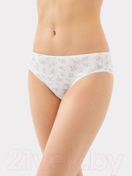 Изображение товара Комплект женских трусов Mark Formelle 412550-3 (р.94, цветочки на молочном)