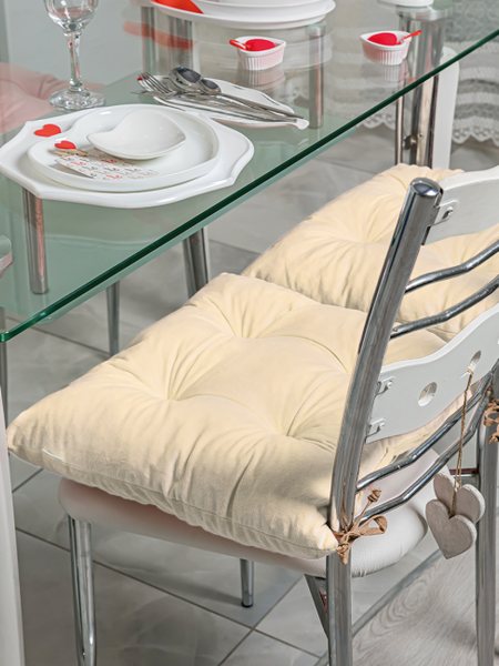 Изображение товара Подушка на стул Lanatex 0342 / 22199 (44x44x10см, сливочный)