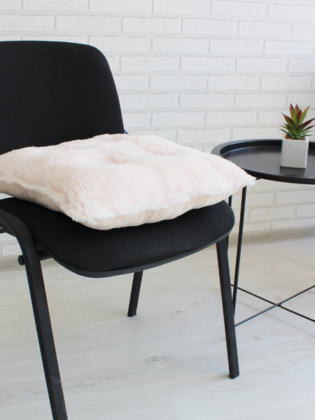 Изображение товара Подушка на стул Lanatex Plush 0350 / 22330 (44x44x10см, кремовый)