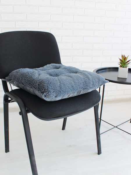 Изображение товара Подушка на стул Lanatex Plush 0350 / 22339 (44x44x10см, темно-серый)