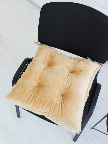 Изображение товара Подушка на стул Lanatex Plush 0350 / 22340 (44x44x10см, бежевый)