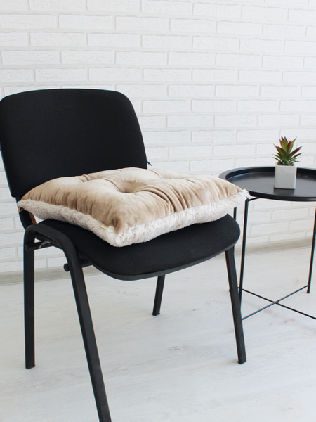 Изображение товара Подушка на стул Lanatex Plush 0350 / 22341 (44x44x10см, светло-бежевый)