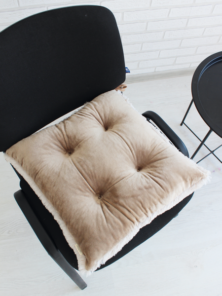 Изображение товара Подушка на стул Lanatex Plush 0350 / 22341 (44x44x10см, светло-бежевый)